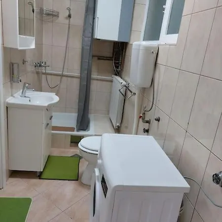 Lovely Studio In Dubec, Ideal For One Person Sesvete Exterior foto